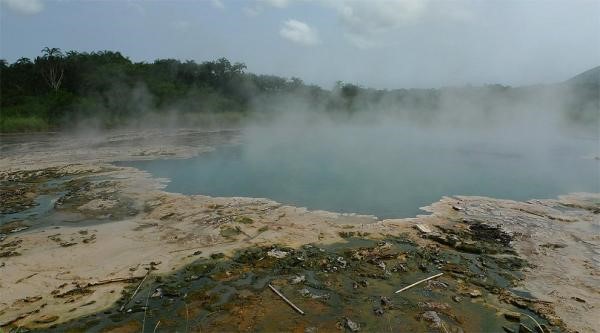 Sempaya hot springs