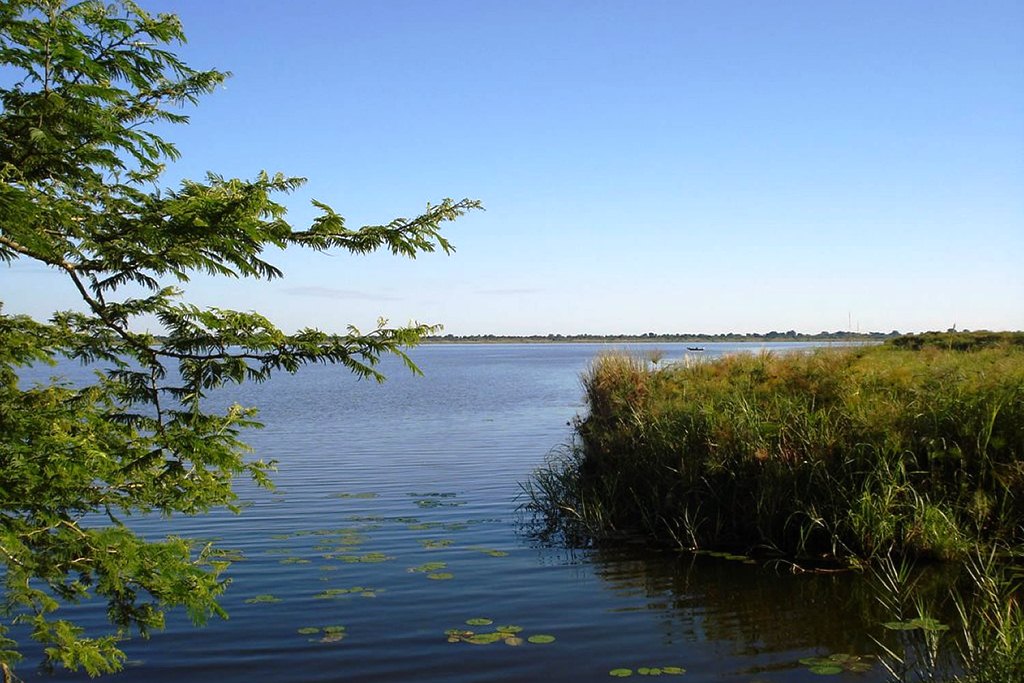 Getting Around Lake Kyoga 